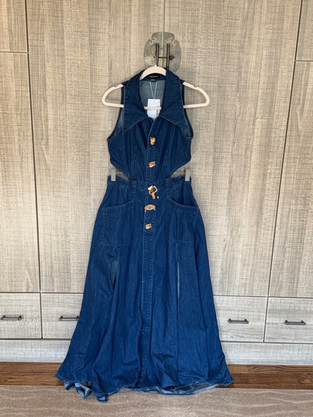 Urban Revivo Cut‎ Out Denim Maxi Dress - Picture 16 of 16